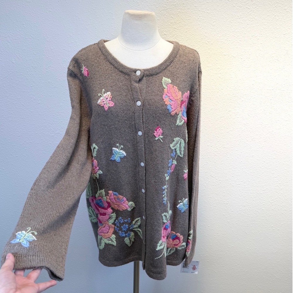NWT Liz Claiborne Embroidered Floral Butterfly‎ Cardigan Womens Sz 1X Cottage